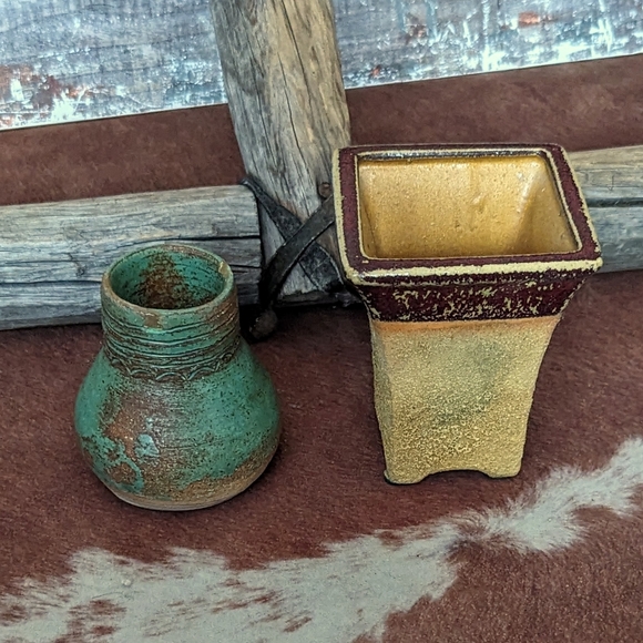 Vintage Bundle Rustic Ceramic Glazed Pots/Vases - Picture 4 of 10